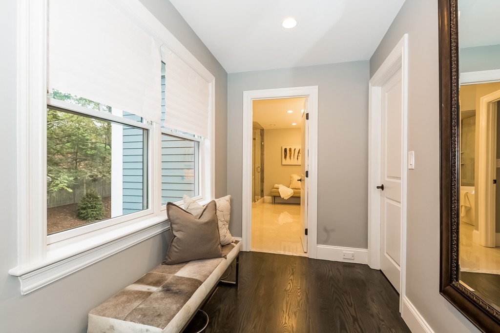 27 Warren Road Newton, MA 02468 - Photo 17 of 28