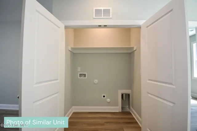 $295,900 | 214 Sandy Cv Lane, Sneads Ferry, NC 28460