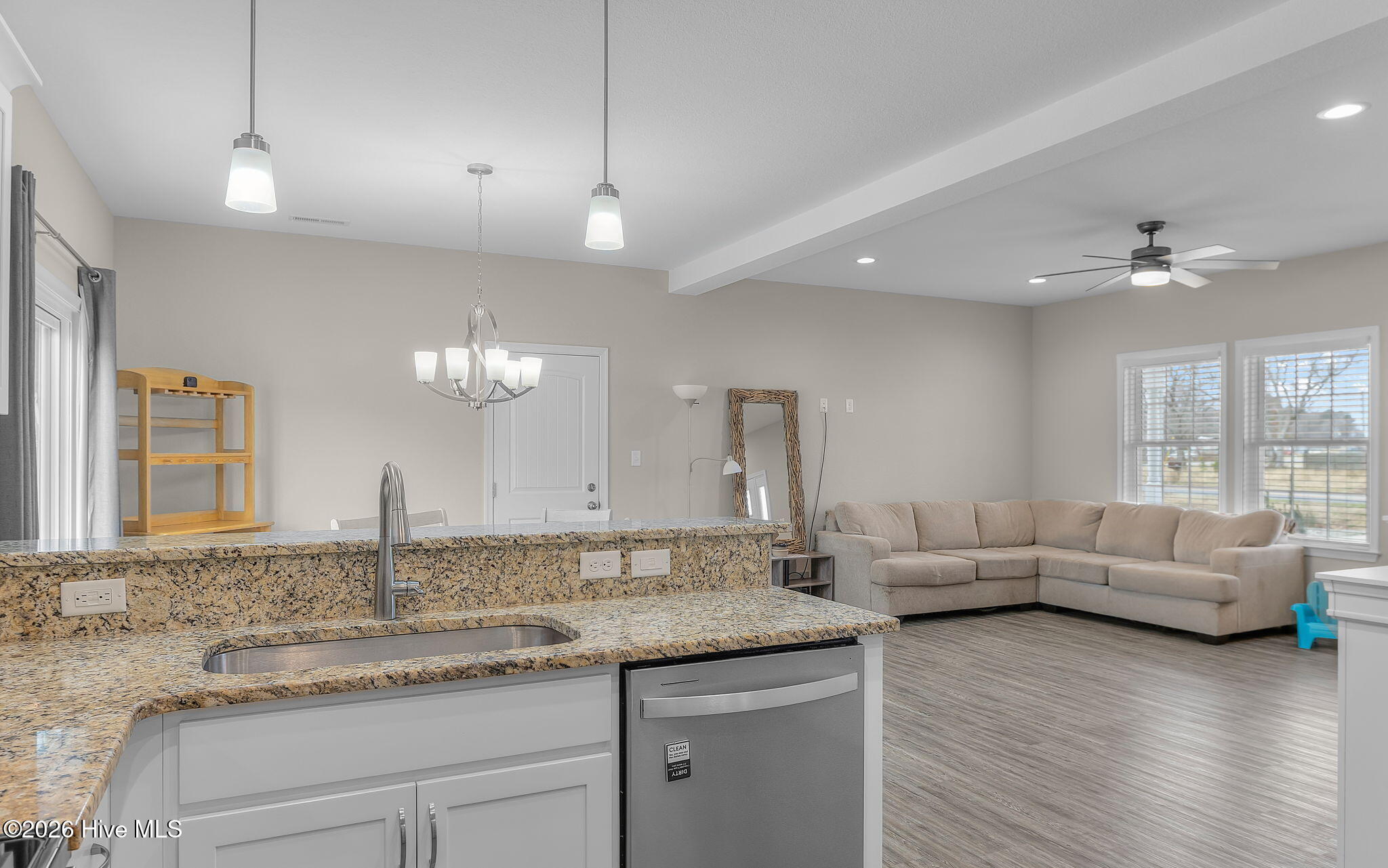 102 Creekmore Road Currituck, NC 27929 - Photo 14 of 28 Kitchen