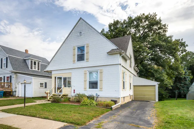 $138,000 | 505 East Main Street, Morrison, IL 61270