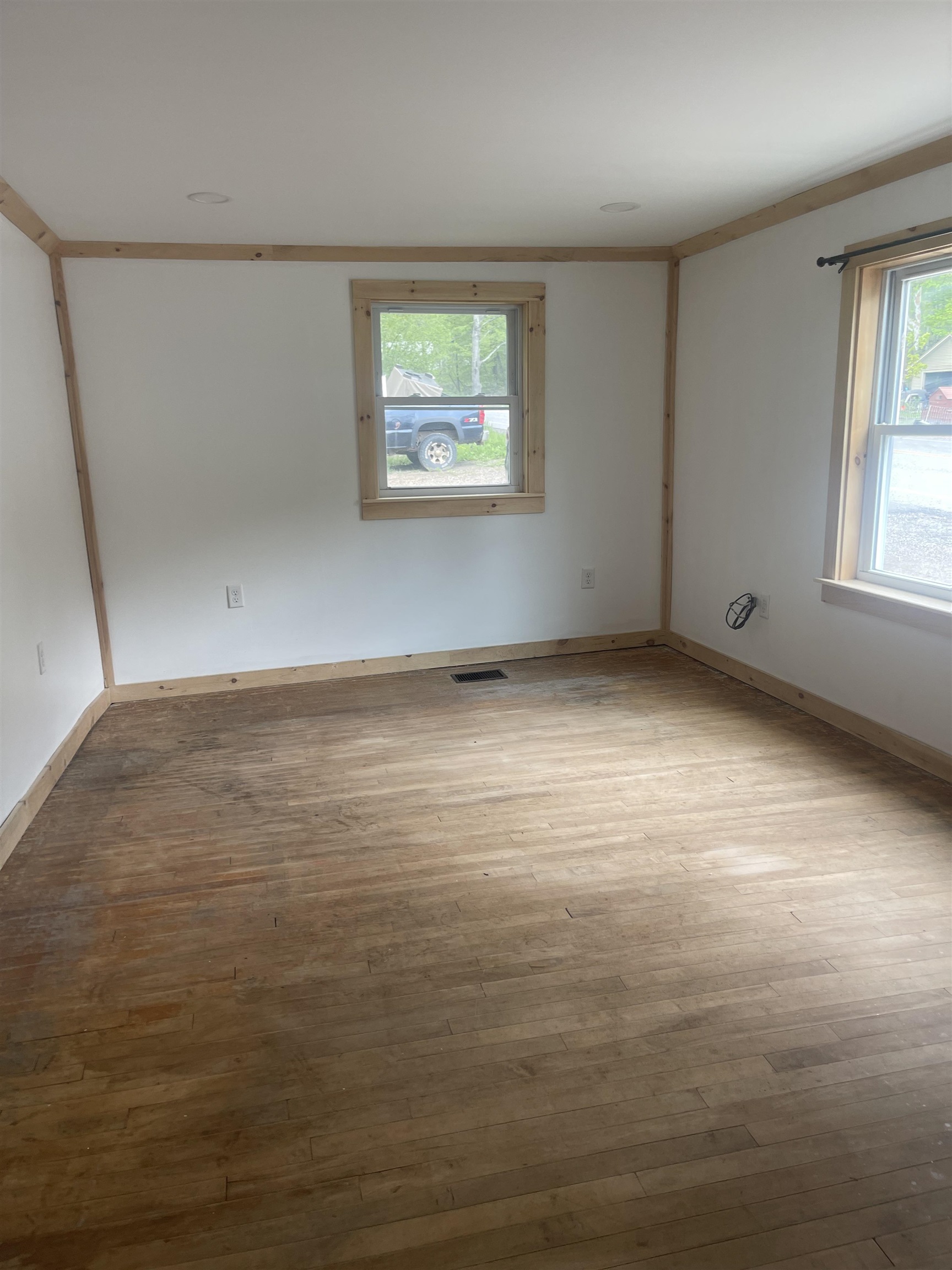 2332 Forest Dale Road Brandon, VT 05733 - Photo 5 of 33