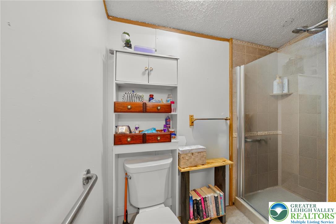 8766 Turkey Ridge Road Breinigsville, PA 18031 - Photo 25 of 35