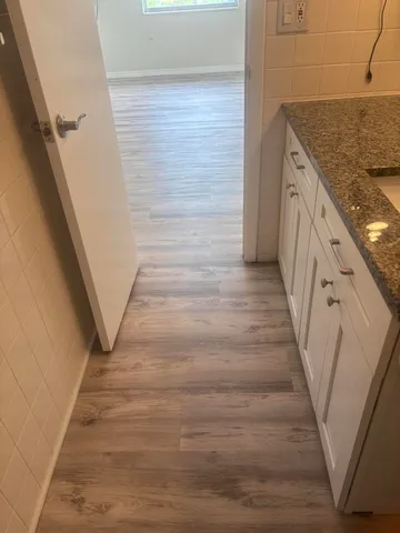 $1,700 | 2600 Southeast Ocean Boulevard, Unit Y15, Stuart, FL 34996