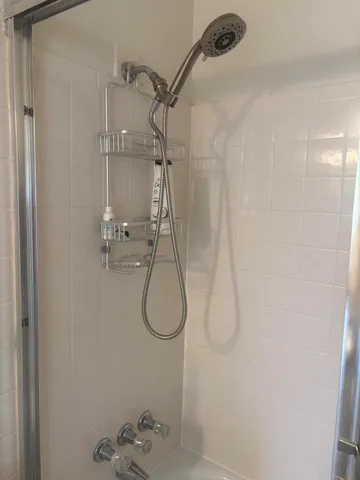 $1,700 | 2600 Southeast Ocean Boulevard, Unit Y15, Stuart, FL 34996