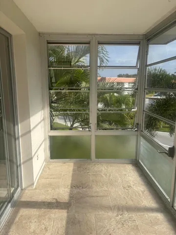 $1,700 | 2600 Southeast Ocean Boulevard, Unit Y15, Stuart, FL 34996