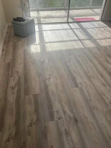 $1,700 | 2600 Southeast Ocean Boulevard, Unit Y15, Stuart, FL 34996