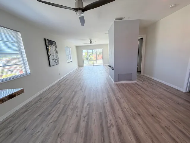 $1,650 | 2600 Southeast Ocean Boulevard, Unit Y15, Stuart, FL 34996