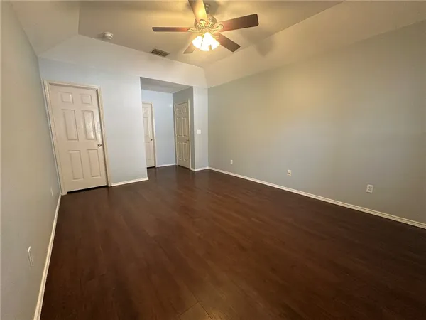$2,200 | 1002 La Mirada Street, Portland, TX 78374