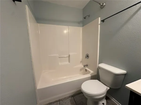 $2,200 | 1002 La Mirada Street, Portland, TX 78374