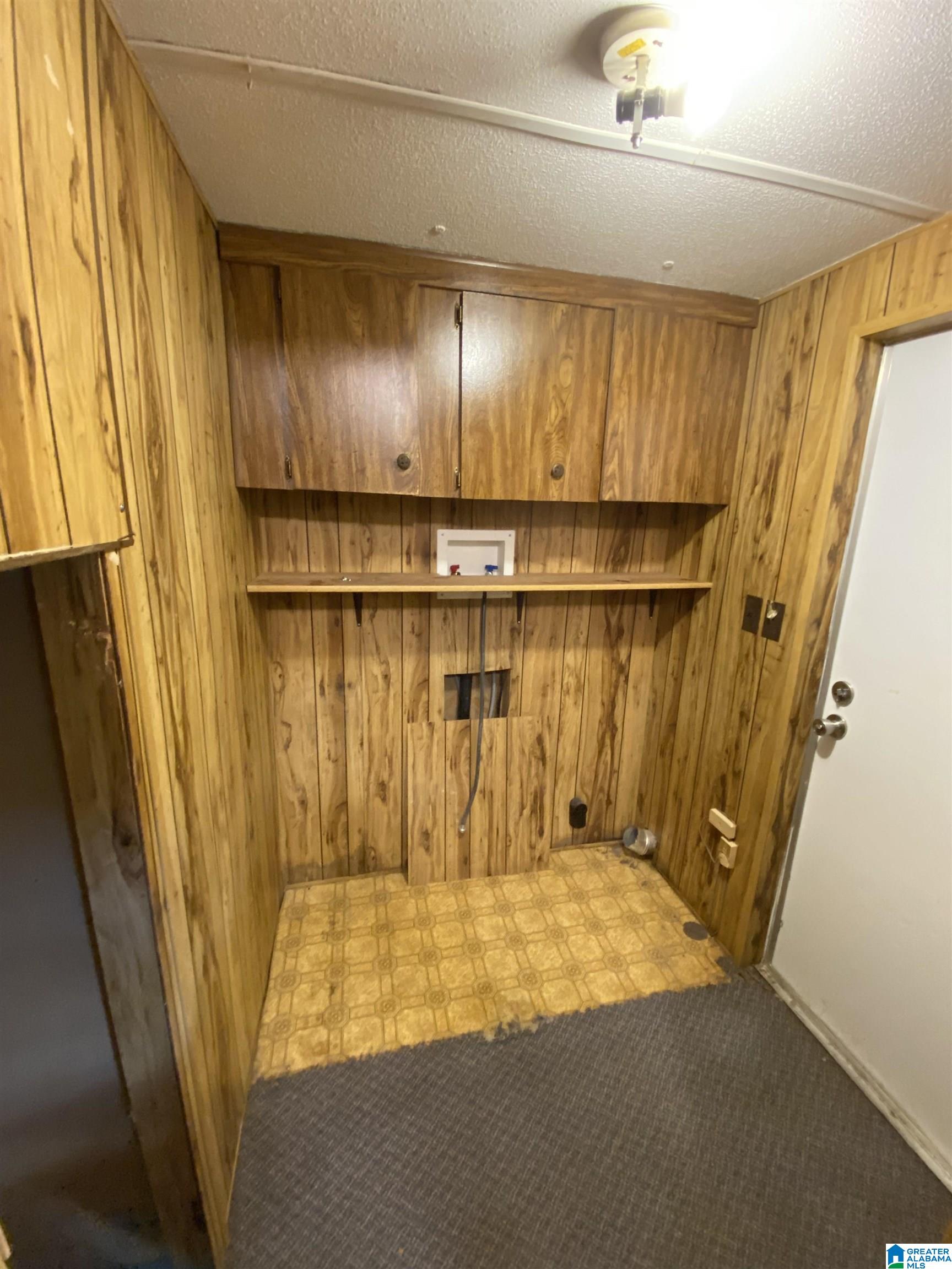 1956 Brookside Coalburg Road Birmingham, AL 35214 - Photo 6 of 12