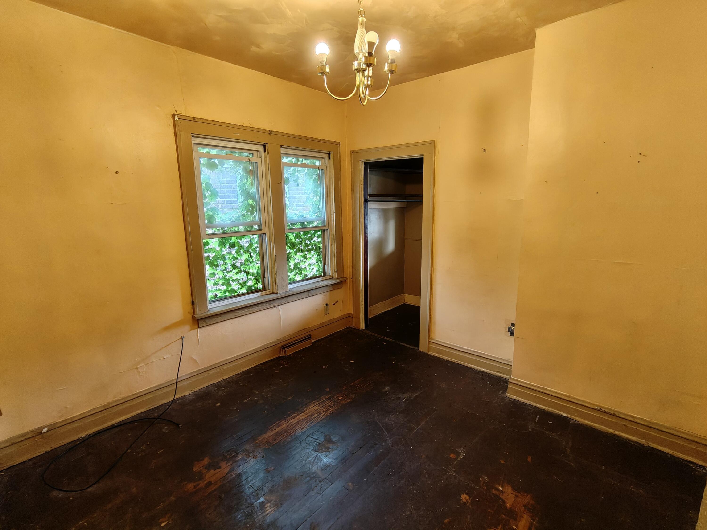 1154 Hendricks Street Gary, IN 46404 - Photo 10 of 30 3000x2250