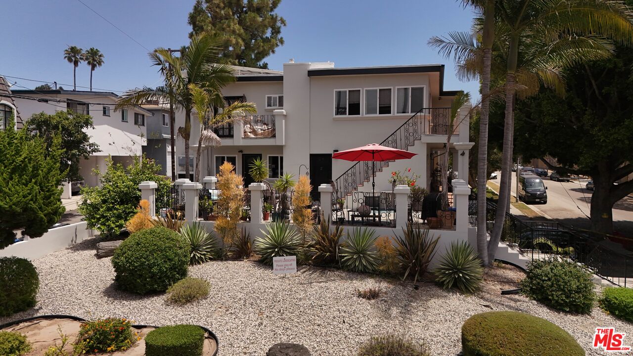 7851 West Talbert Street Playa del Rey, CA 90293 - Photo 3 of 12 Gallery Image 3
