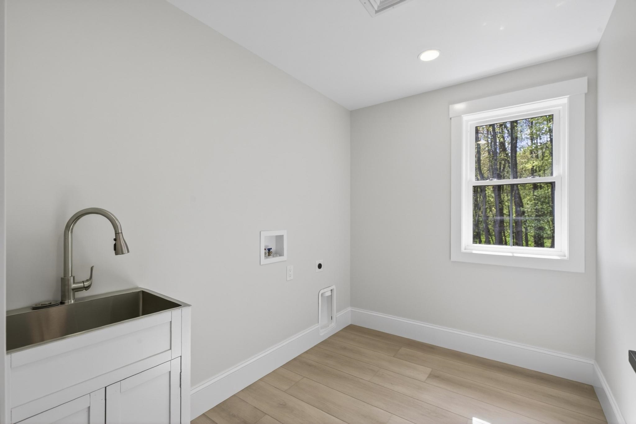 5 Highland Avenue Salem, NH 03079 - Photo 46 of 47