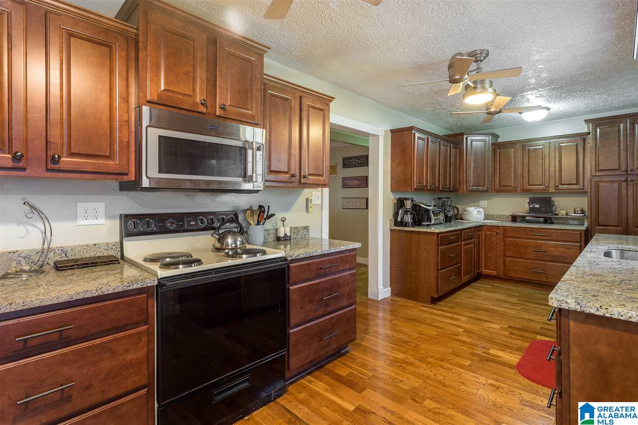 2139 Allen Boulevard Gadsden, AL 35903 - Photo 4 of 48