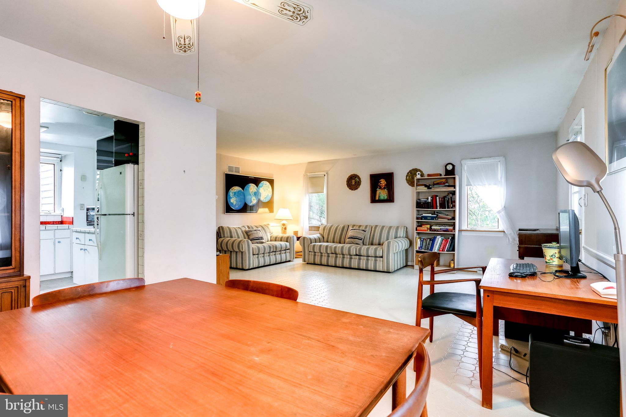 1505 Frederick Road Catonsville, MD 21228 - Photo 8 of 34 Family/Dining