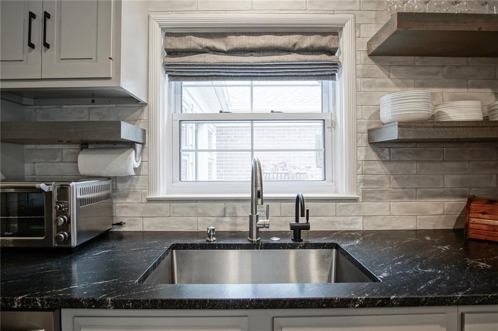 6901 Warwick Road Indianapolis, IN 46220 - Photo 20 of 53 Gallery Image 20