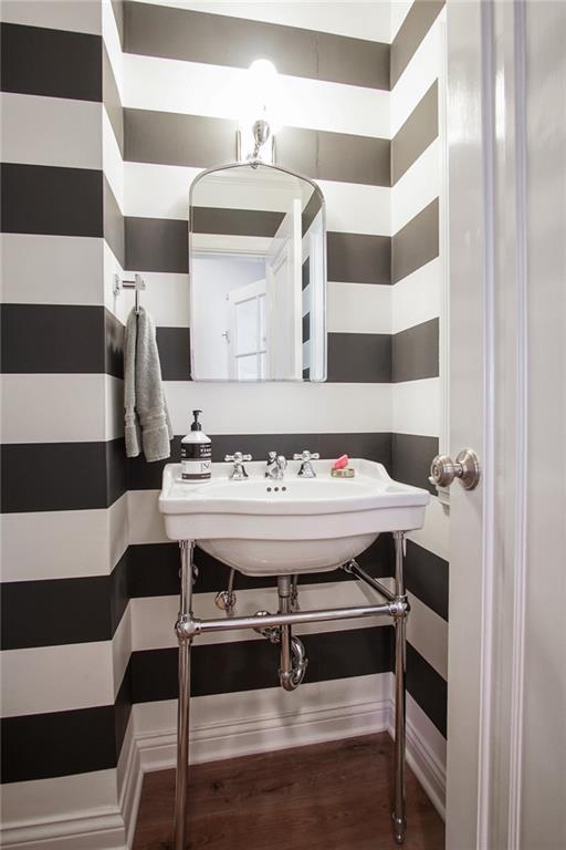 6901 Warwick Road Indianapolis, IN 46220 - Photo 10 of 53 Gallery Image 10