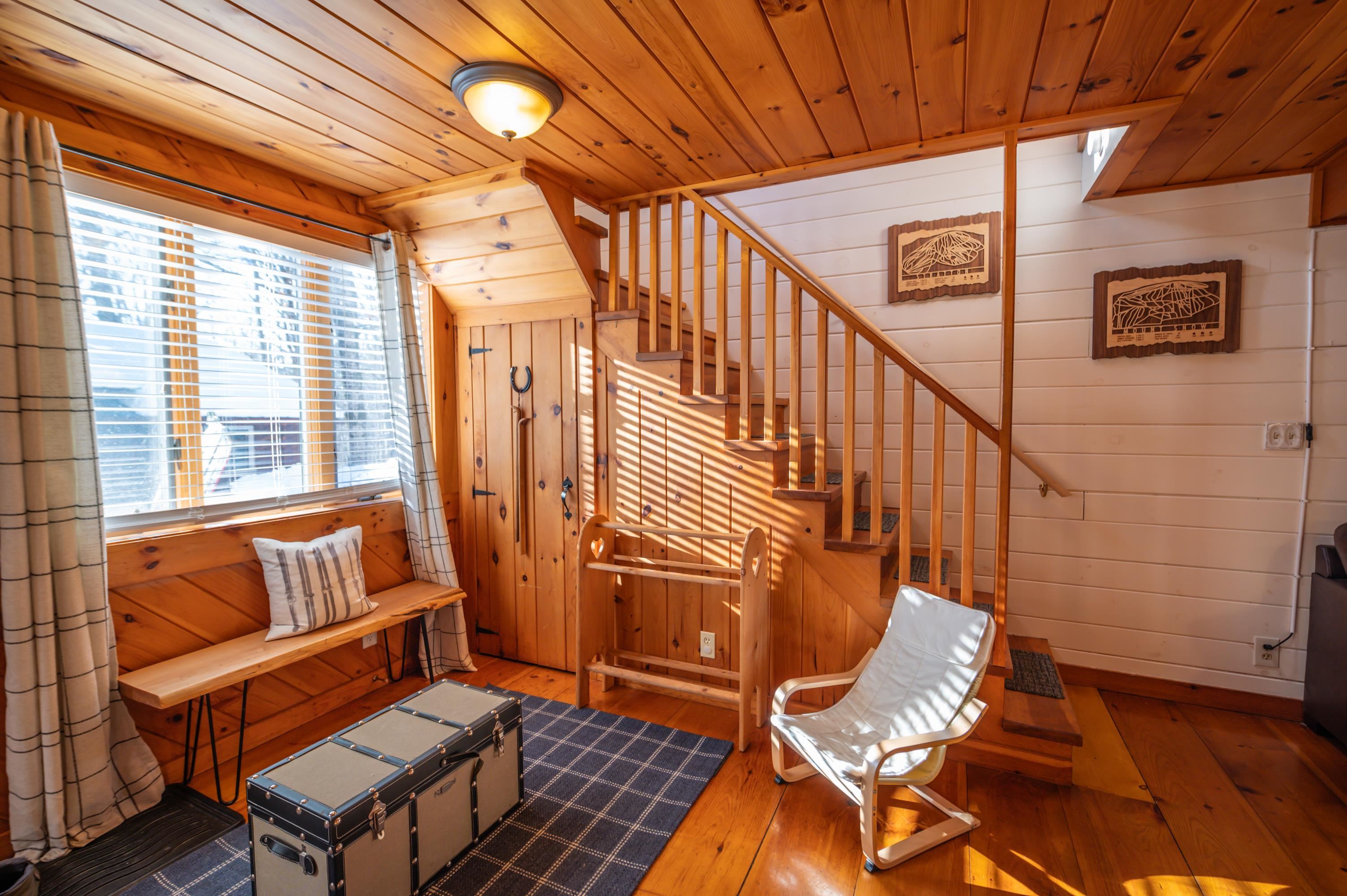 891 Sheldon Hill Road Wardsboro, VT 05360 - Photo 5 of 23