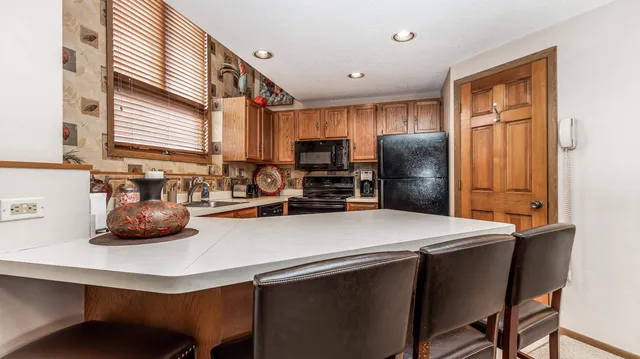 $257,500 | 120 Walnut Hill Drive, Galena, IL 61036