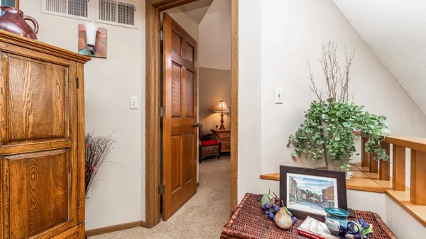 $257,500 | 120 Walnut Hill Drive, Galena, IL 61036