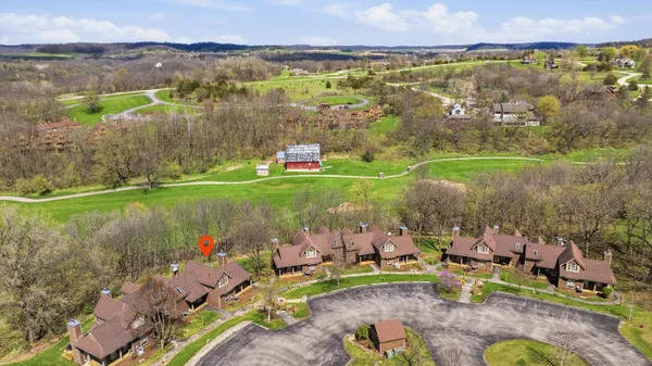 $257,500 | 120 Walnut Hill Drive, Galena, IL 61036