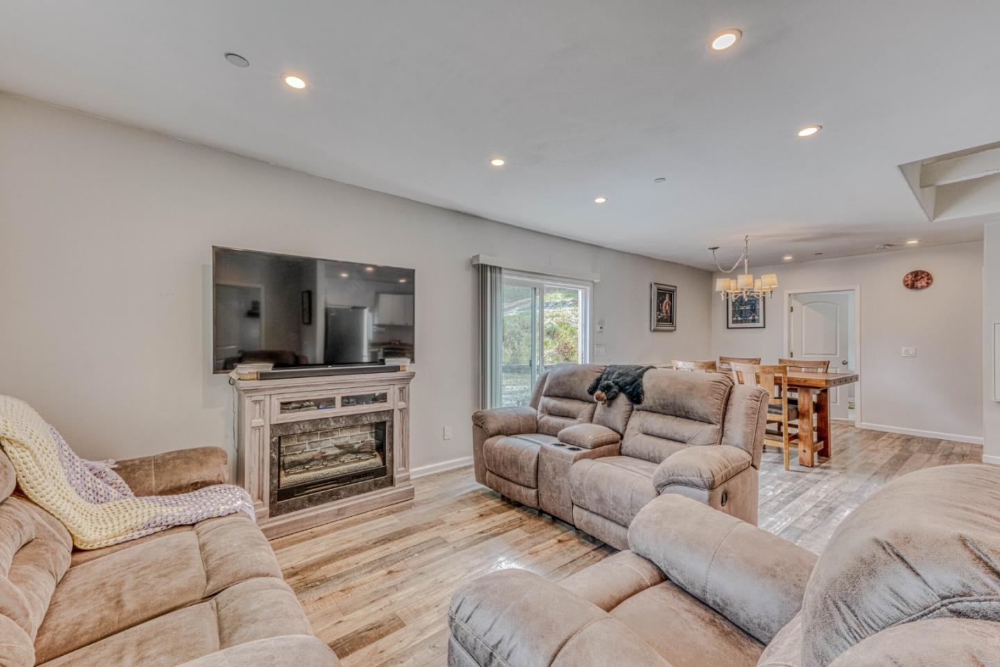 415 Carpenteria Road Aromas, CA 95004 - Photo 5 of 34