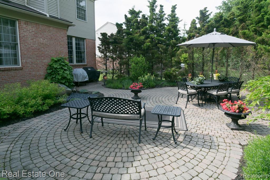 3695 Piedmonte Drive Rochester, MI 48306 - Photo 39 of 49 4Y0A2684.jpg