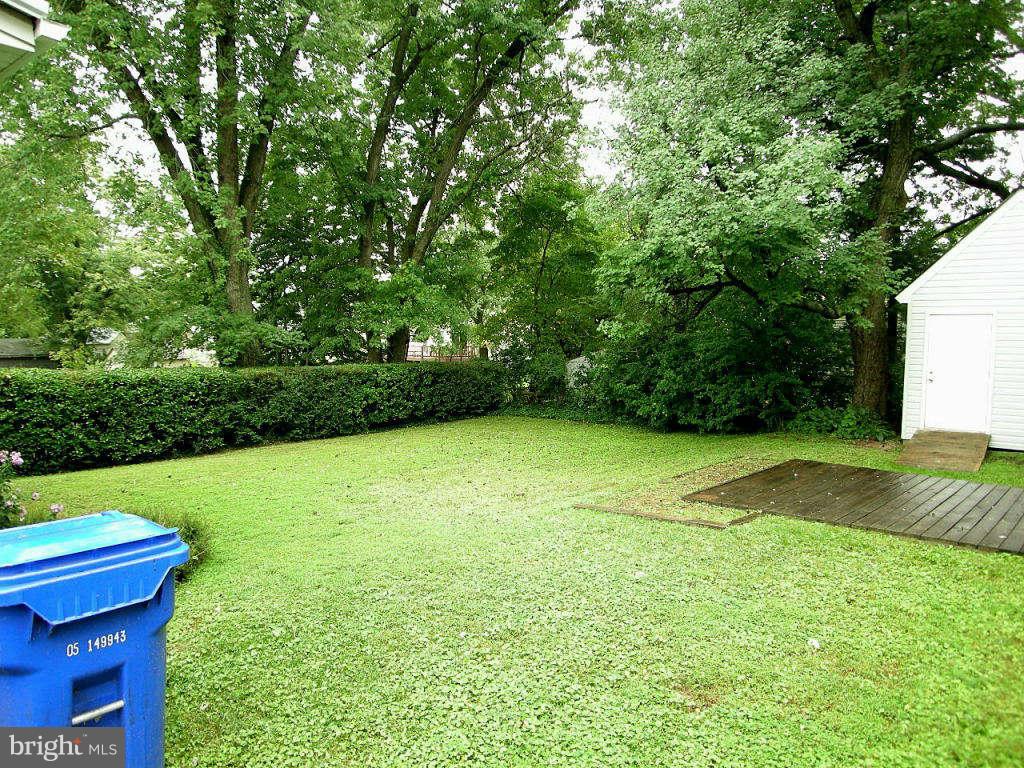 2510 Sheraton Street Silver Spring, MD 20906 - Photo 16 of 21 a view of a yard with a house