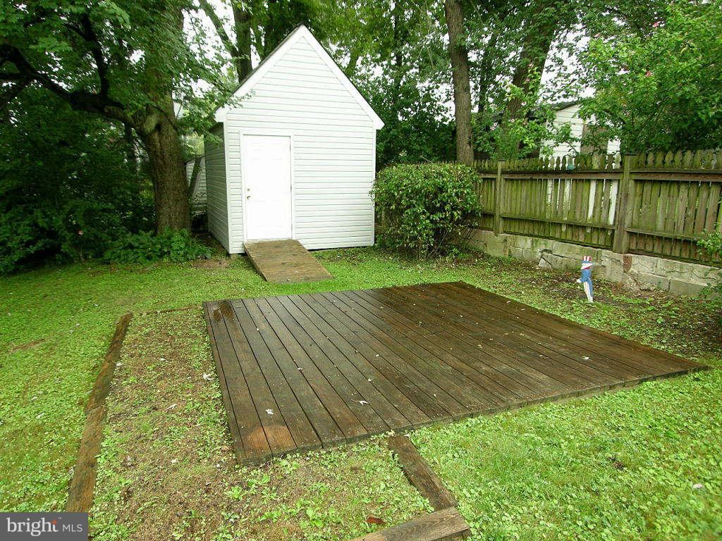 2510 Sheraton Street Silver Spring, MD 20906 - Photo 17 of 21 a view of a backyard with a lake