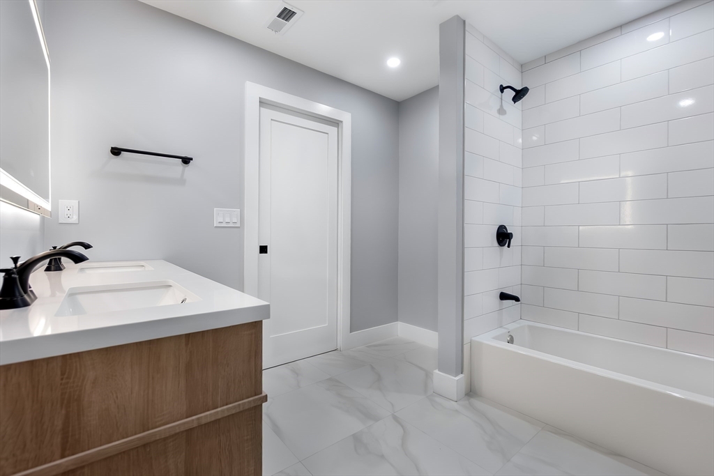 15 Foss Road, Unit A Framingham, MA 01702 - Photo 26 of 36