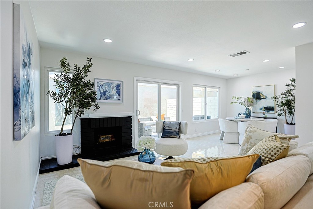 8 Fuchsia Irvine, CA 92604 - Photo 1 of 26