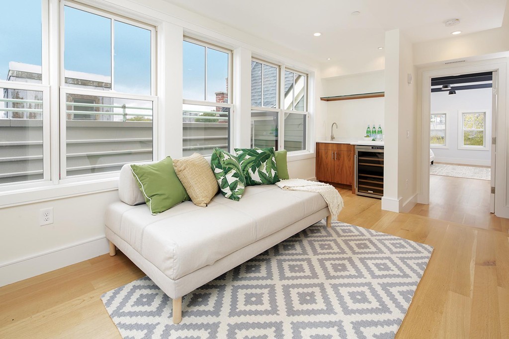 373 Harvard Street, Unit PH Brookline, MA 02446 - Photo 6 of 15