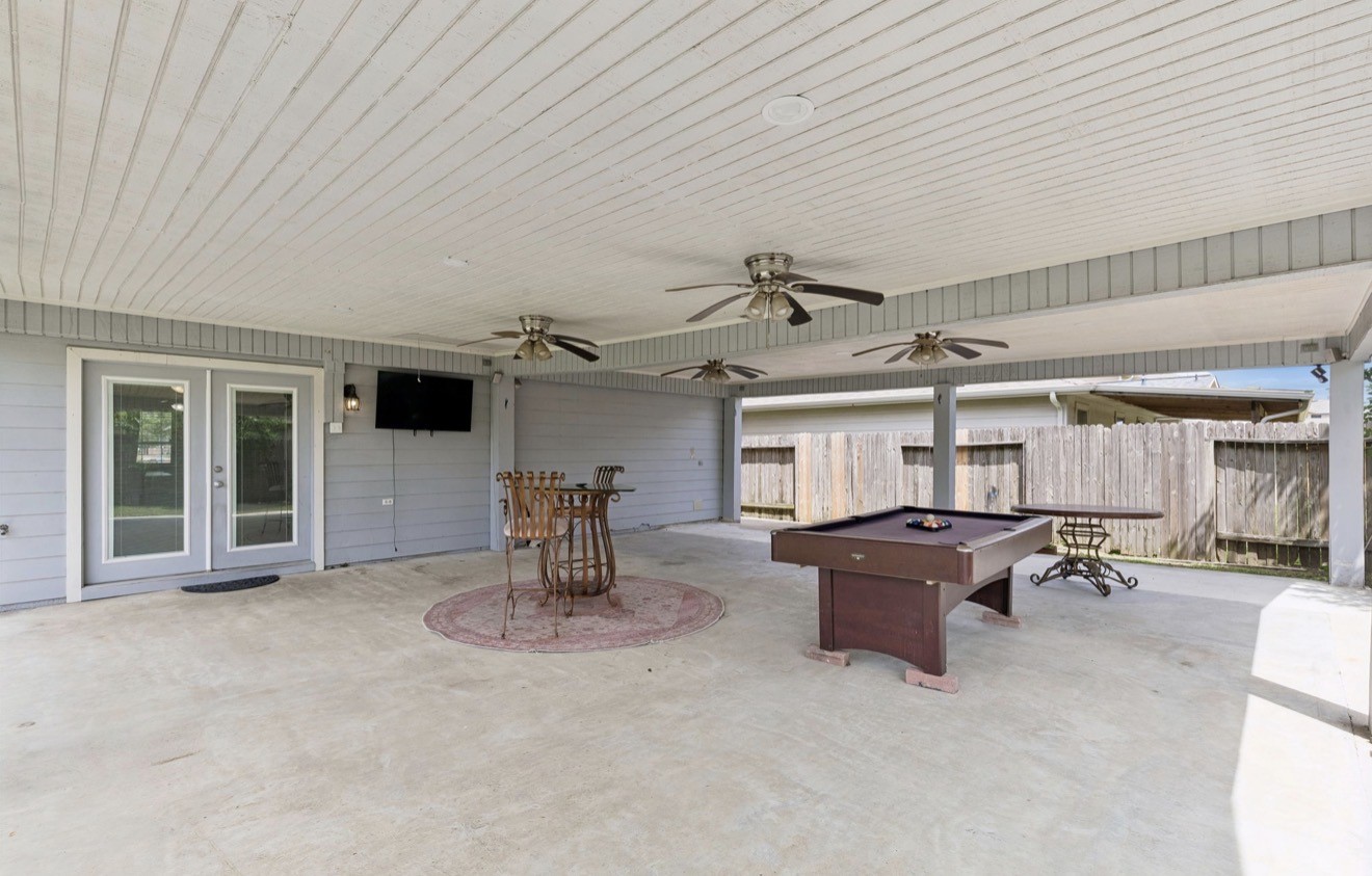 7118 Rising Brook Drive Cypress, TX 77433 - Photo 20 of 21 a living room with furniture