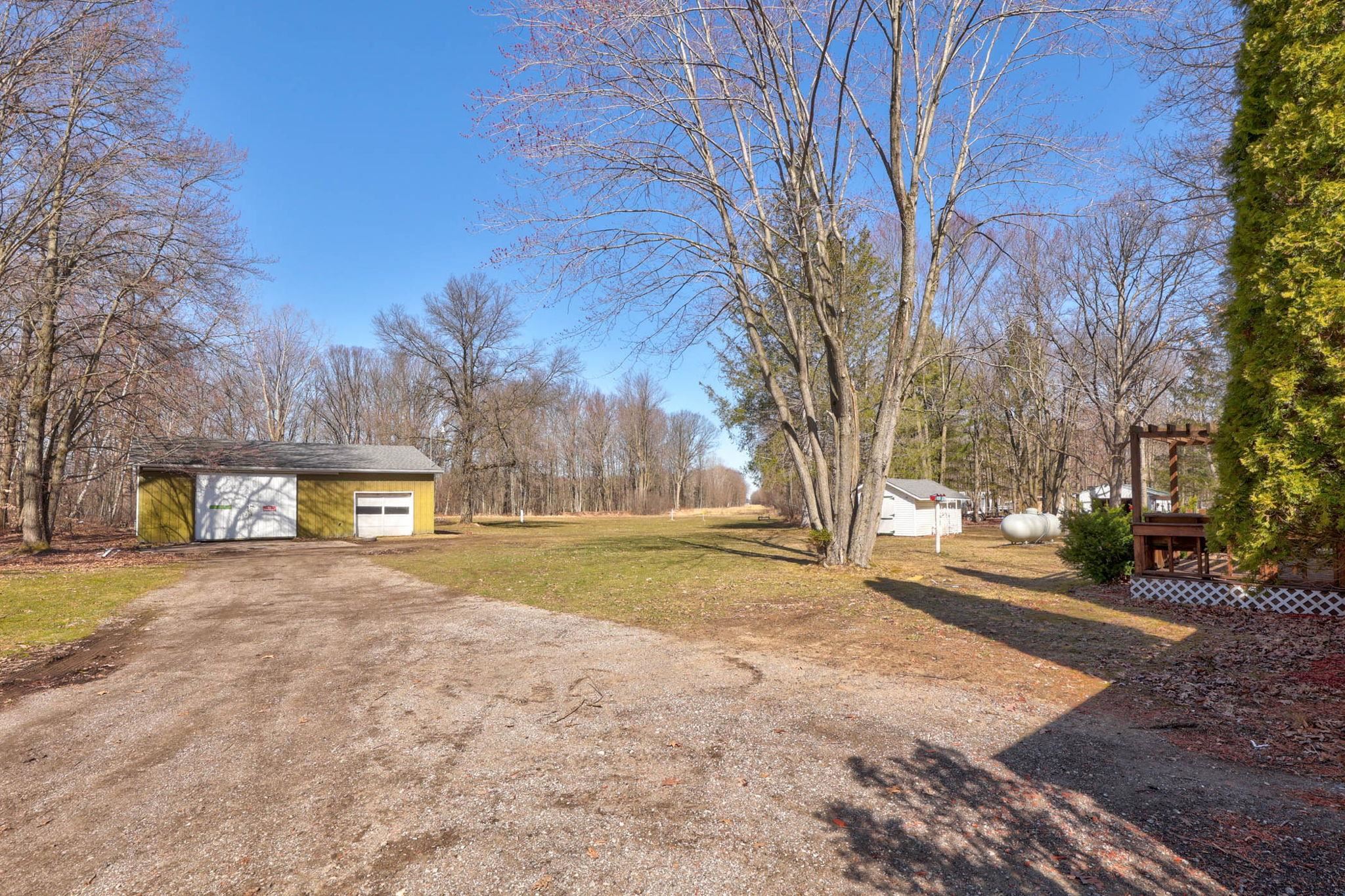 9810 Marshall Road Birch Run, MI 48415 - Photo 39 of 69