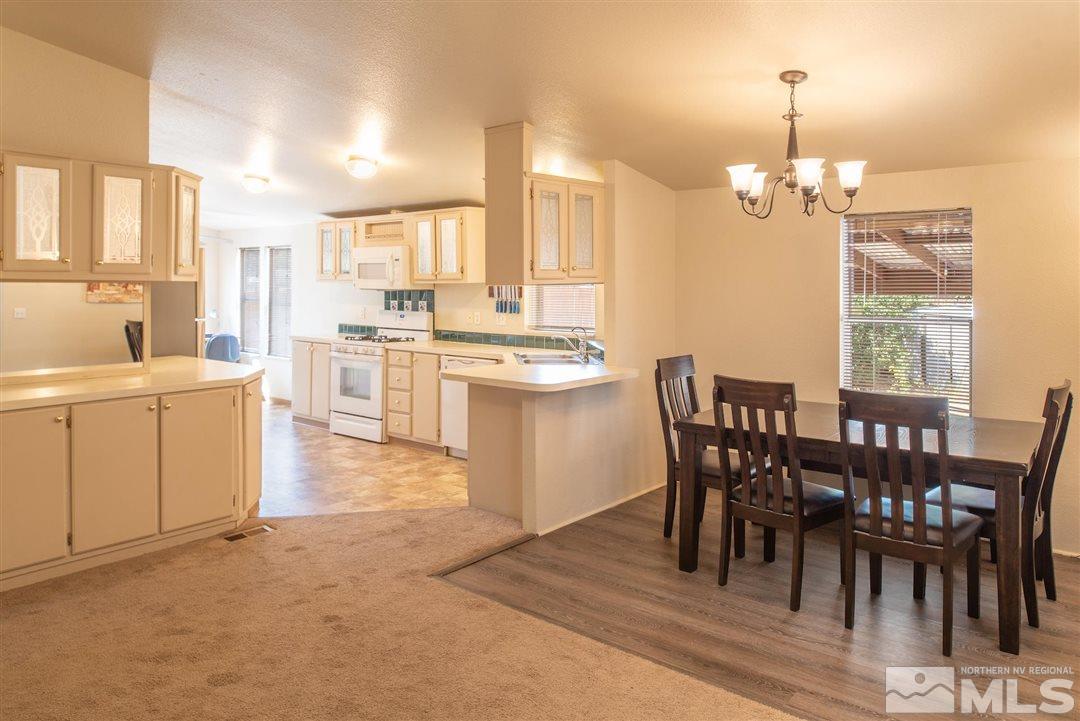 330 Magnolia Way Reno, NV 89506 - Photo 11 of 35 Photo 11