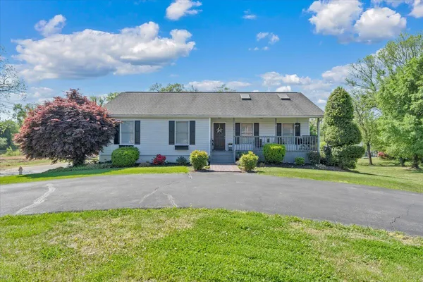 $369,950 | 728 Harrison Avenue, Salem, VA 24153