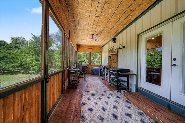 $830,000 | 9439 County Road 103, Whitesboro, TX 76273