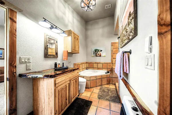$830,000 | 9439 County Road 103, Whitesboro, TX 76273