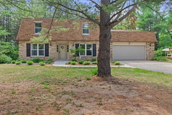 $549,900 | 5581 Maple Road, West Bend, WI 53095
