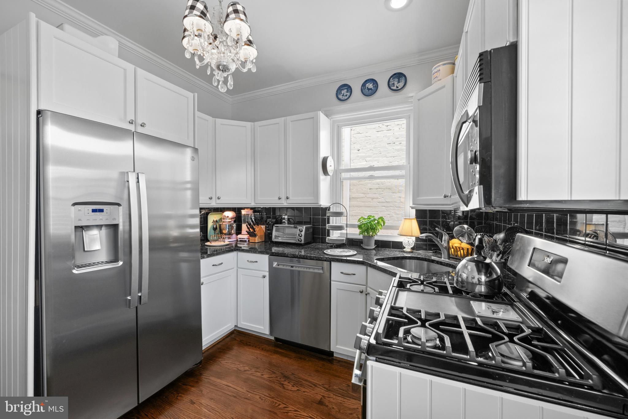 2219 Hall Place Northwest Washington, DC 20007 - Photo 16 of 35