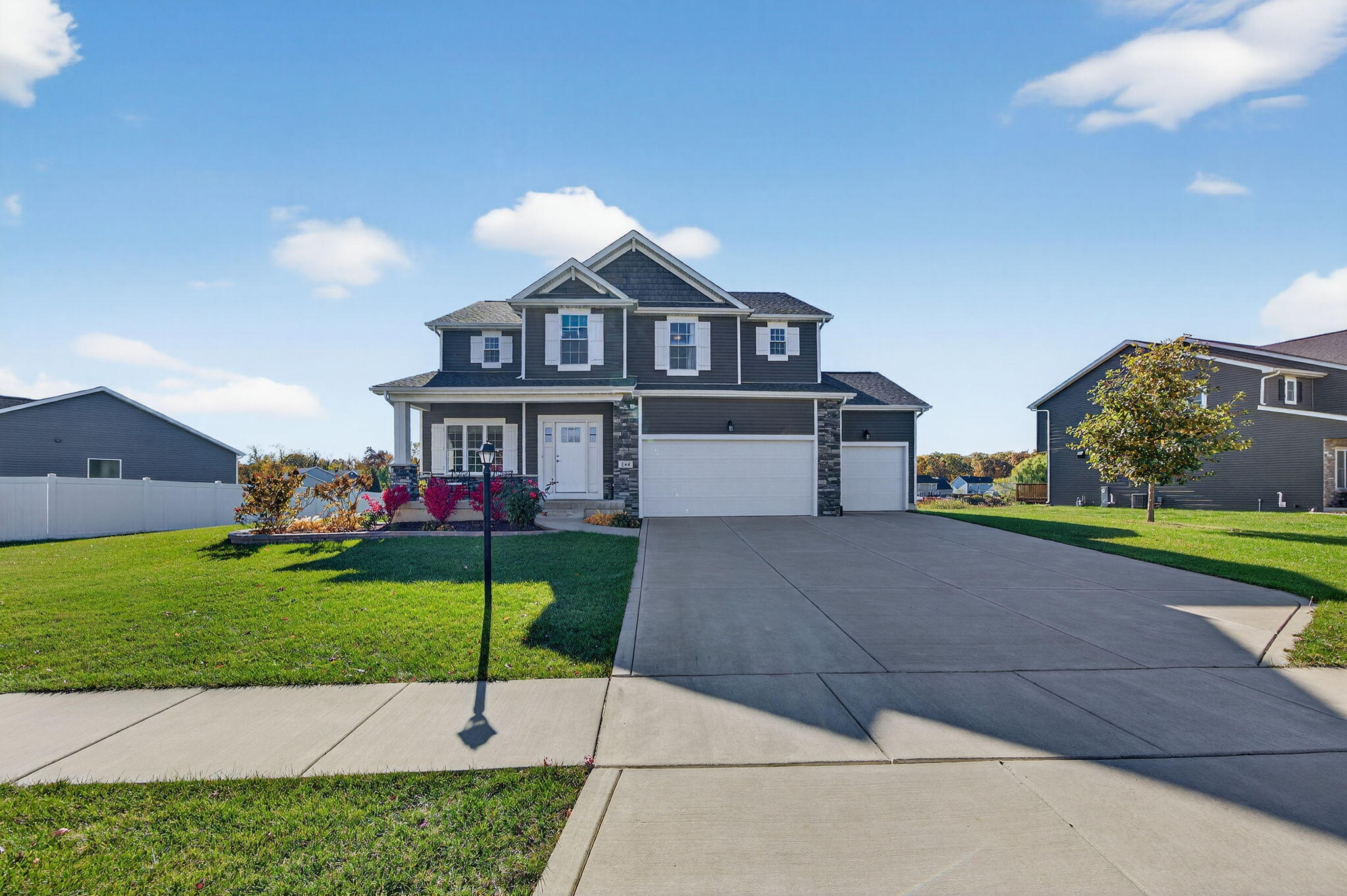 244 Falcon Way Valparaiso, IN 46385 - Photo 23 of 25 2048x1362