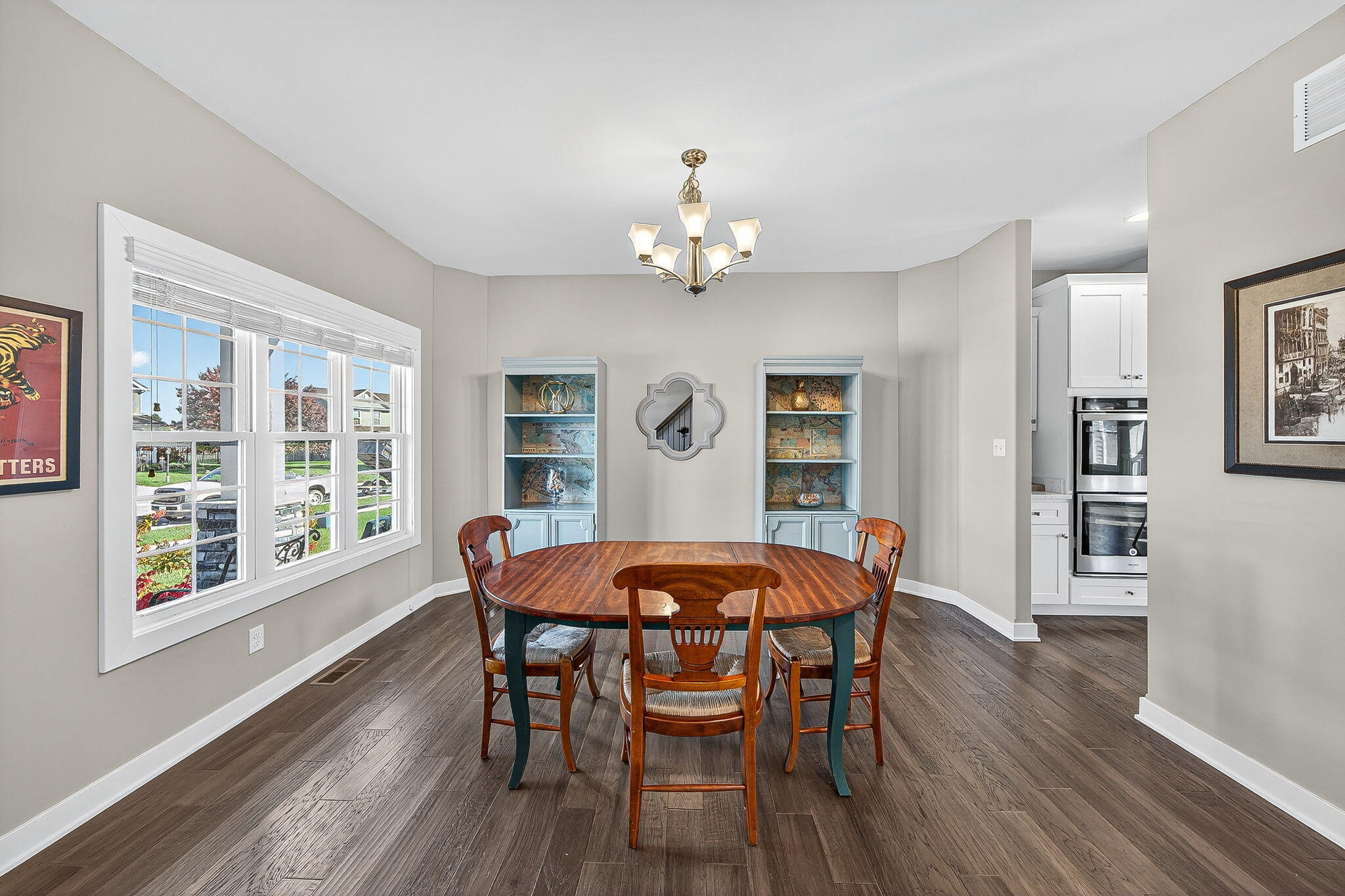 244 Falcon Way Valparaiso, IN 46385 - Photo 10 of 25 2048x1365