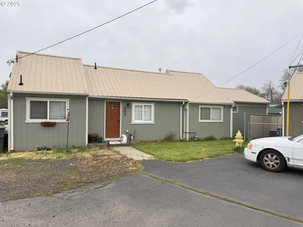 $220,000 | 303 Northeast Anvidon Street, Pendleton, OR 97801