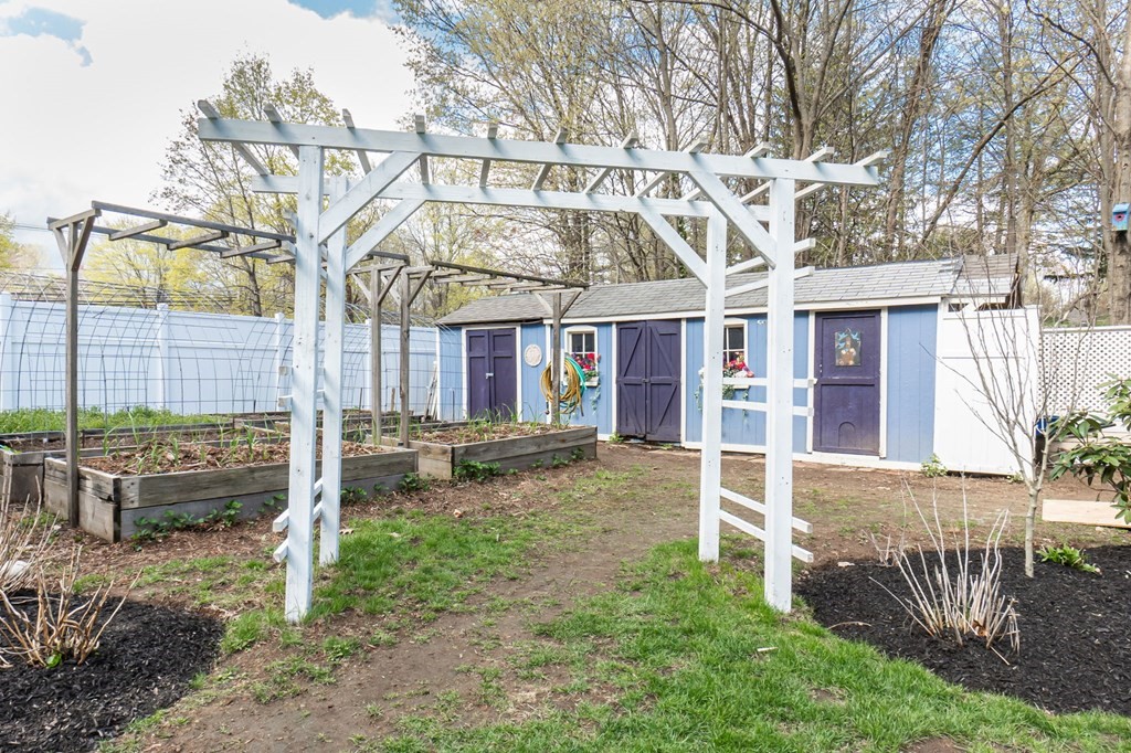77 Maple Street, Unit 3 Middleton, MA 01949 - Photo 37 of 41 Gallery Image 37