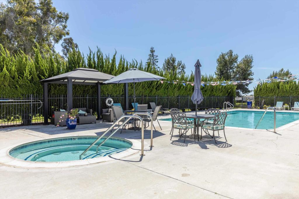 4378 Dowitcher Way Oceanside, CA 92057 - Photo 30 of 47 Community Pool