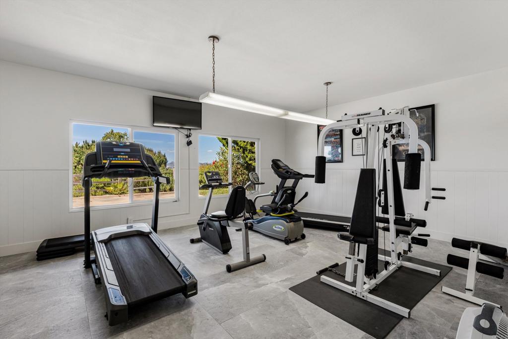 4378 Dowitcher Way Oceanside, CA 92057 - Photo 35 of 47 Clubhouse Fitness Center