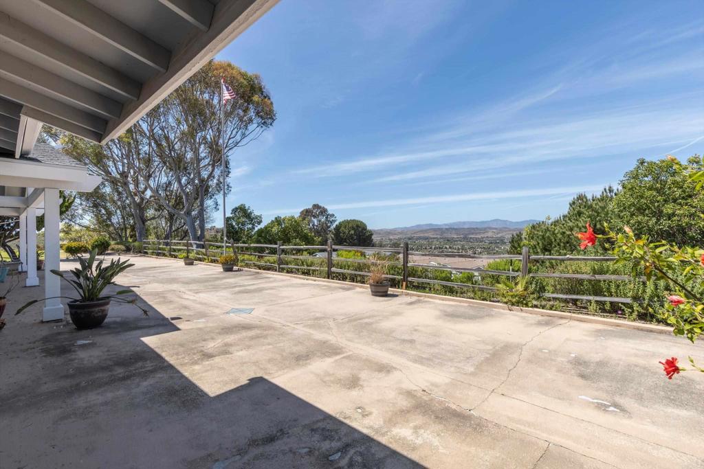 4378 Dowitcher Way Oceanside, CA 92057 - Photo 37 of 47 Clubhouse Patio