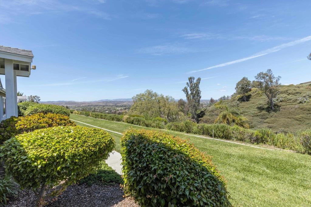 4378 Dowitcher Way Oceanside, CA 92057 - Photo 42 of 47 Greenbelt Walking Path