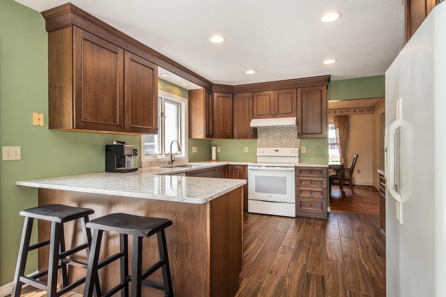 6 Moonbrook Drive Rutland, VT 05701 - Photo 8 of 40