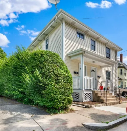 $2,895 | 79-81 Vernon Street, Unit 2, Waltham, MA 02453